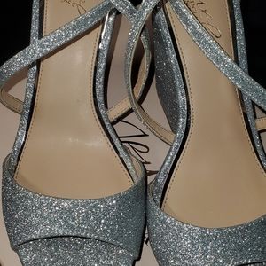Jewel by Badgley MISCHKA NEW IN BOX NEVER WORN SIZE 8.5 M